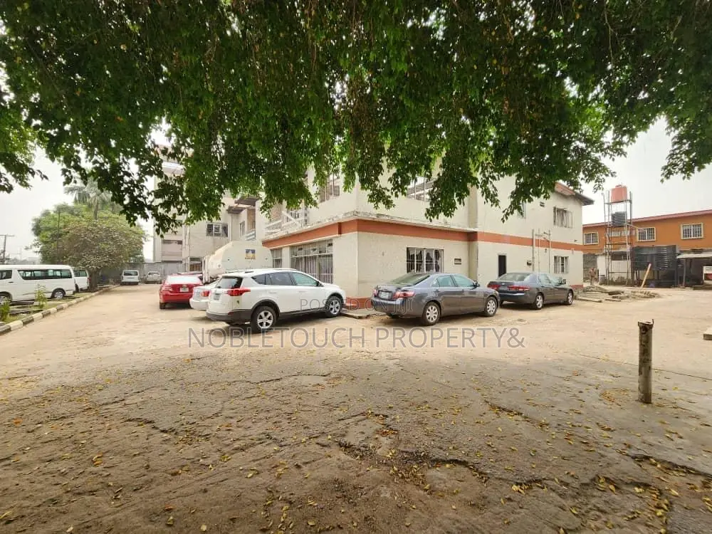 Block of Flats on 3acres at Ikeja Lagos