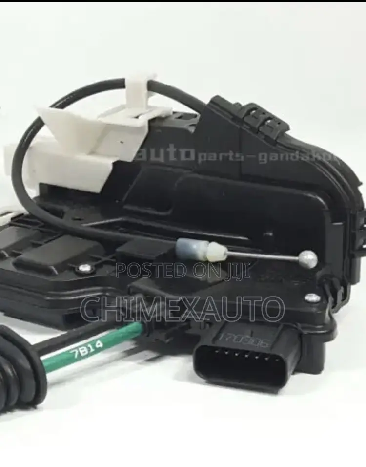 2011-2015 Kia Sorento Front Door Lock Actuator Drive Side