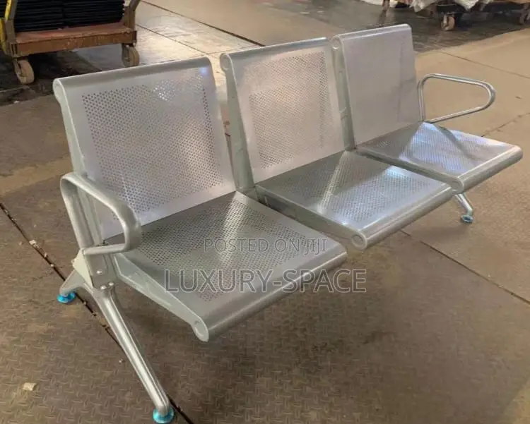 Three Seaters Metal Visitors Chair