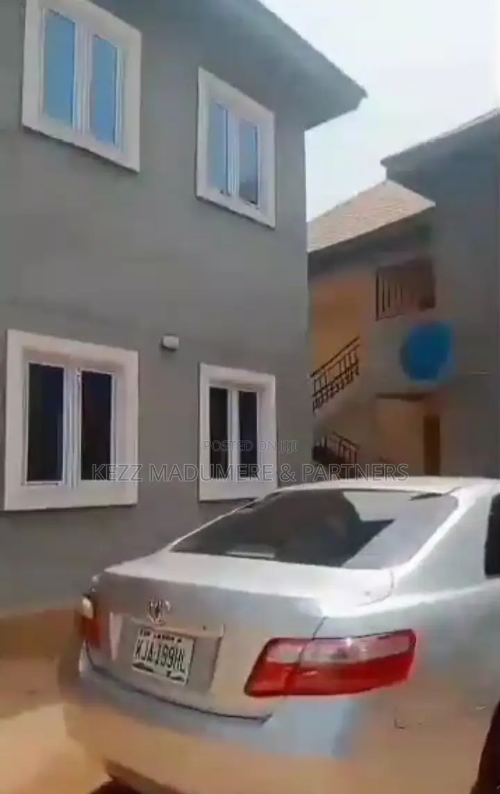 14bdrm Block of Flats in Trans Ekulu , New for sale