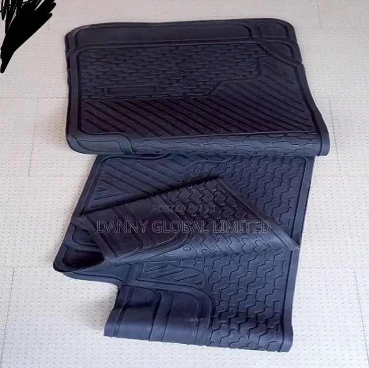 Complete Rubber Foot Mat for Toyota Sienna