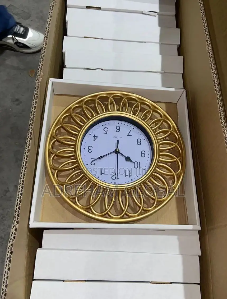 Beautiful Wall Clock for Home and Offices