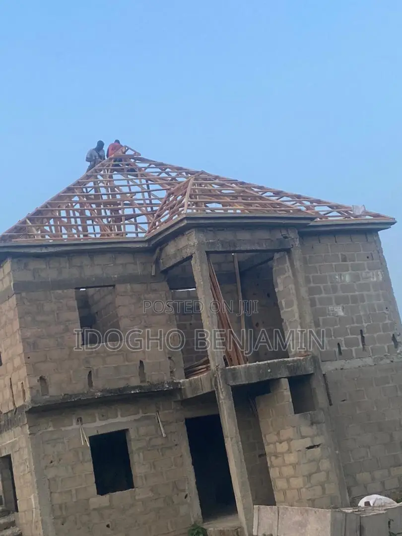 Professional Carpenter Work,Roofing, Decking and Parapet.
