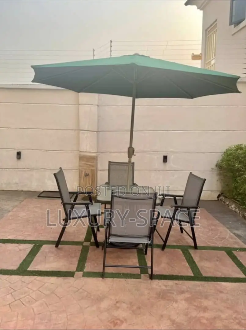 Quality Outdoor Set