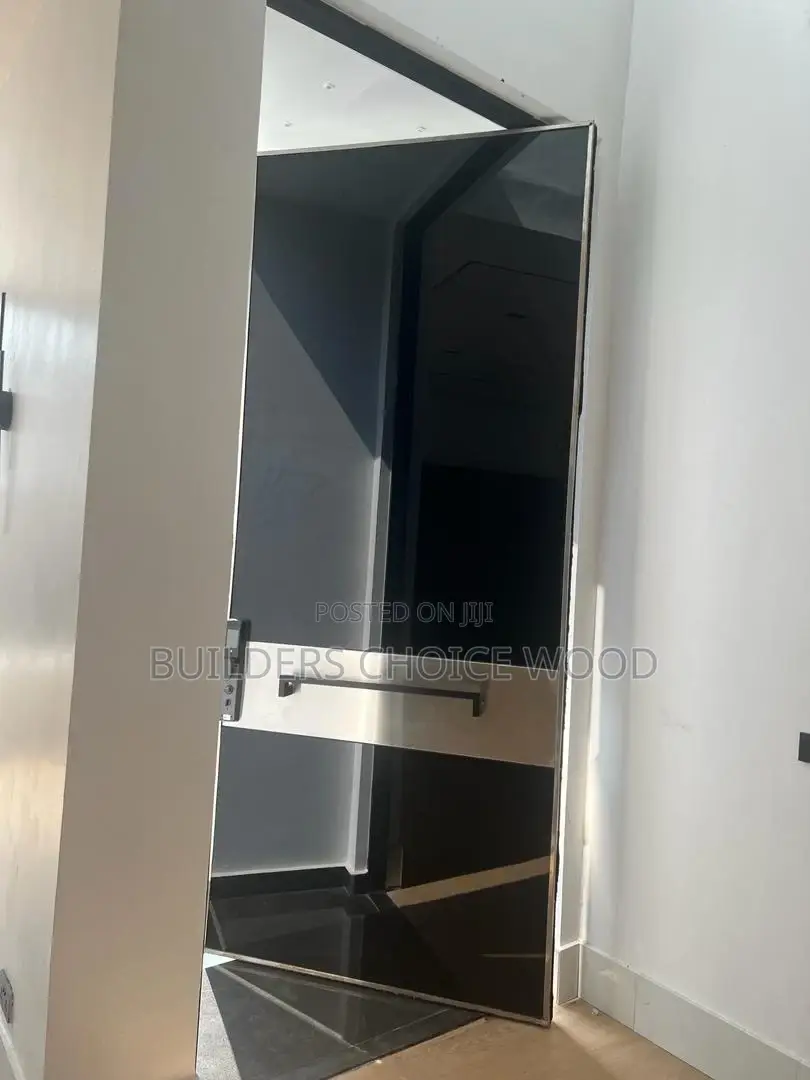 Pivot Chrome and Black Door
