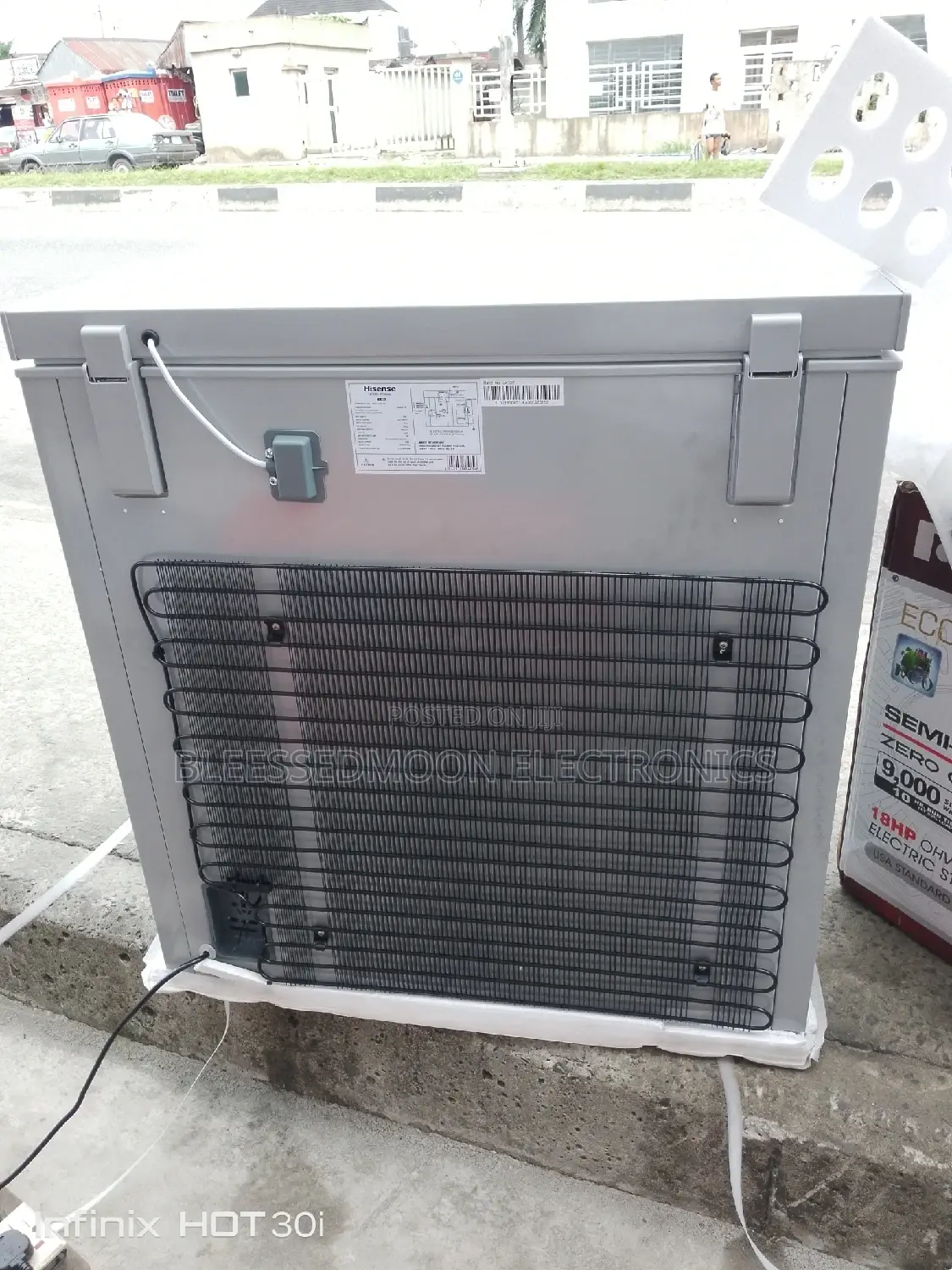 Hisense Inverter Freezer 3 Fit External Condenser 3 Yrs W