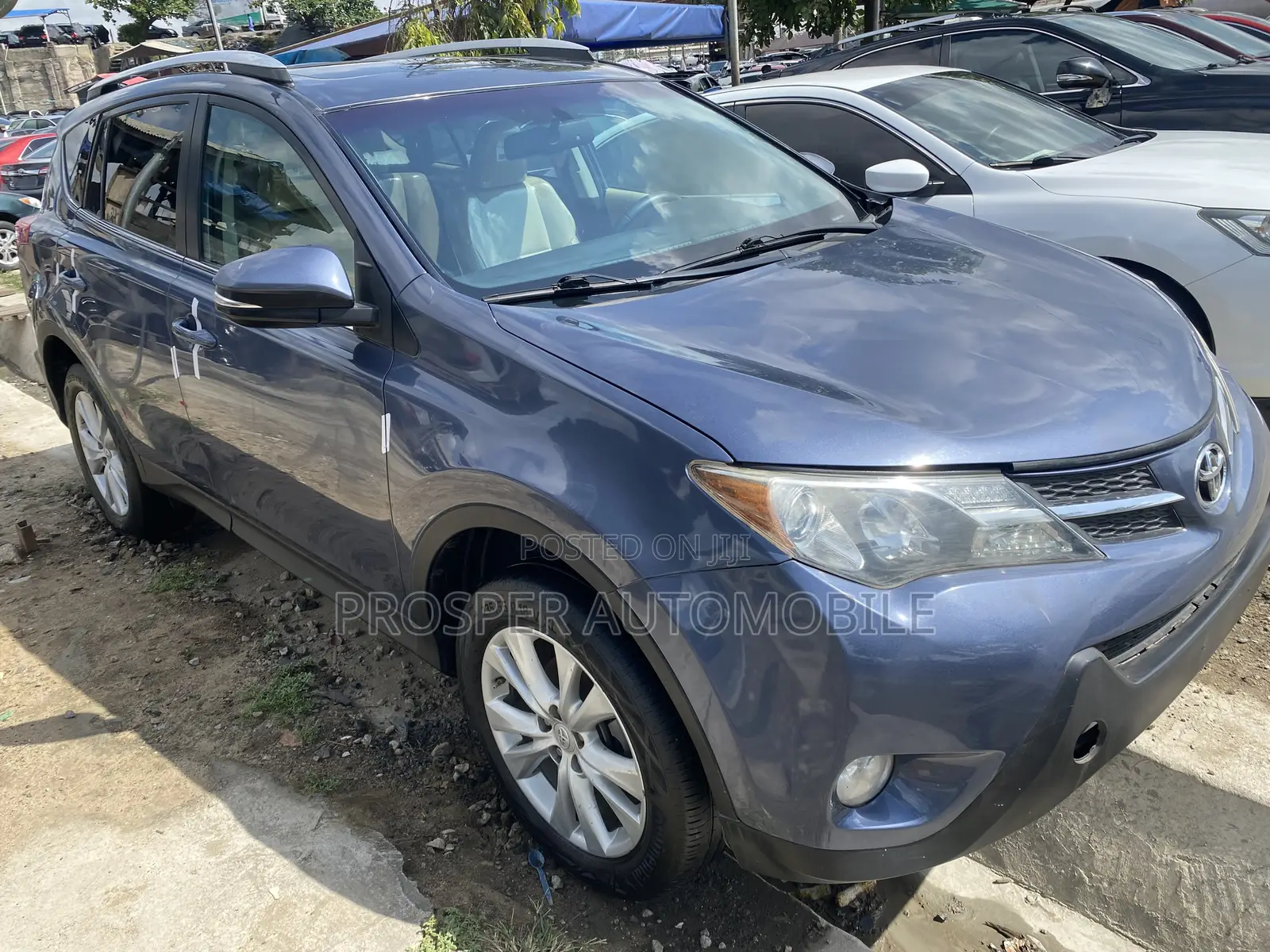 Toyota RAV4 2013 Blue