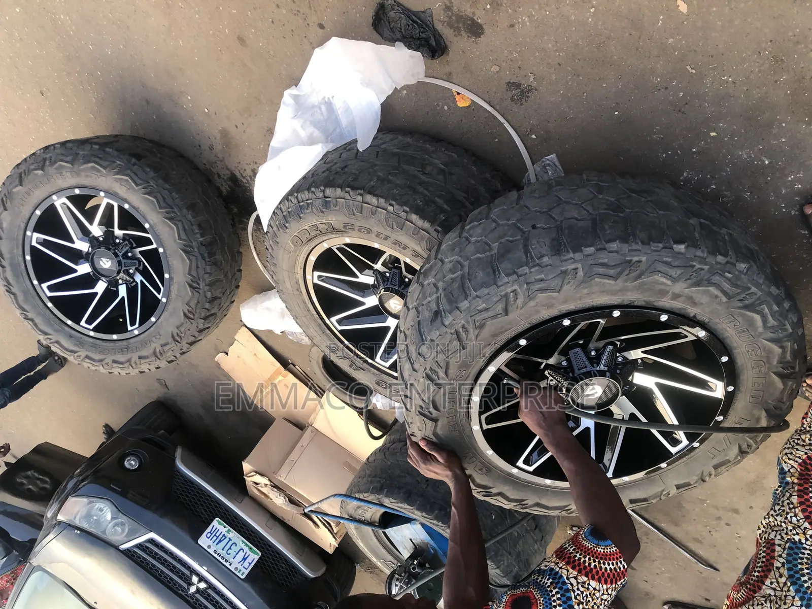 Off-Road Tyre and Rim