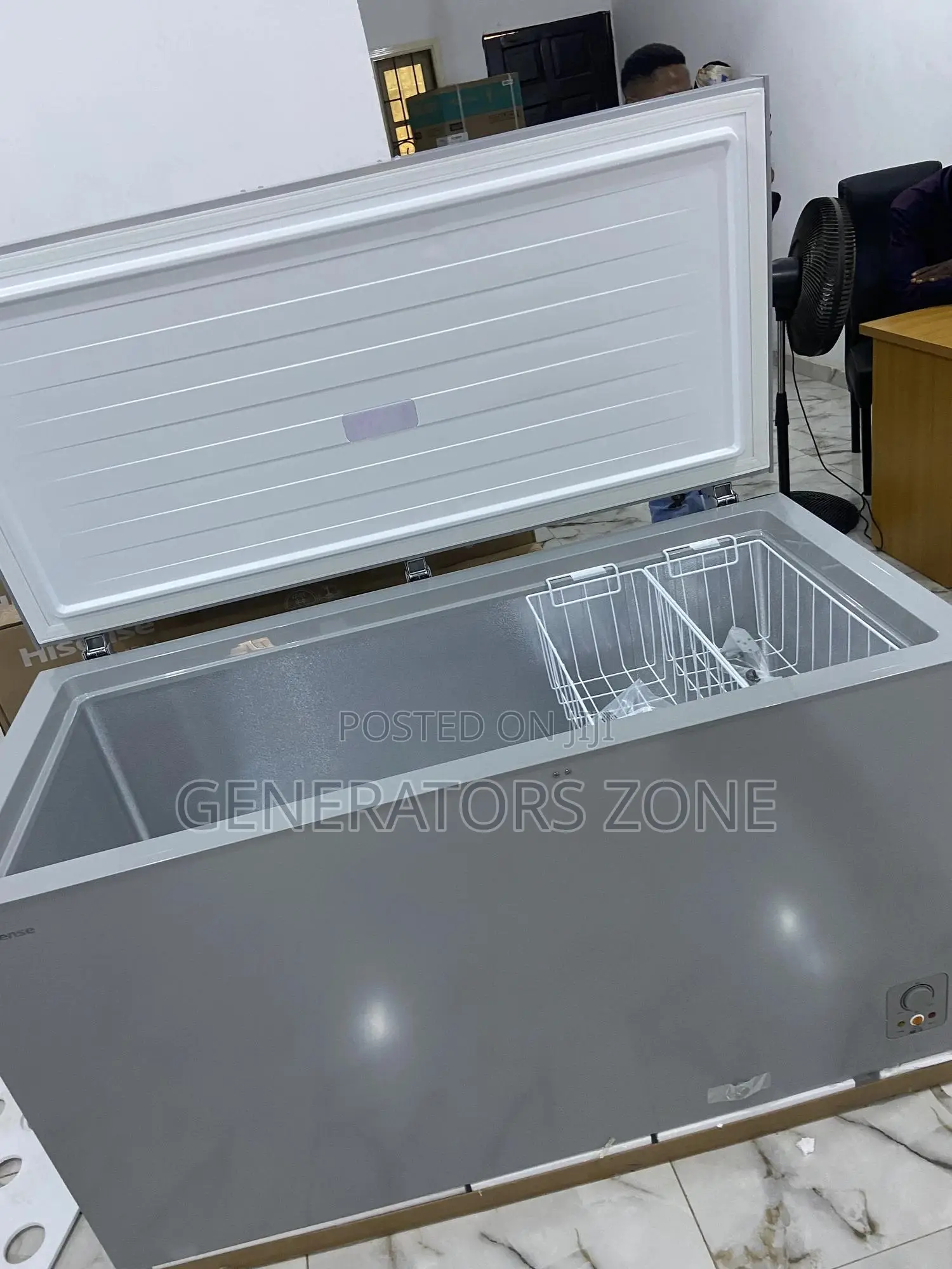 Home Worthy Hisense Chest Freezer