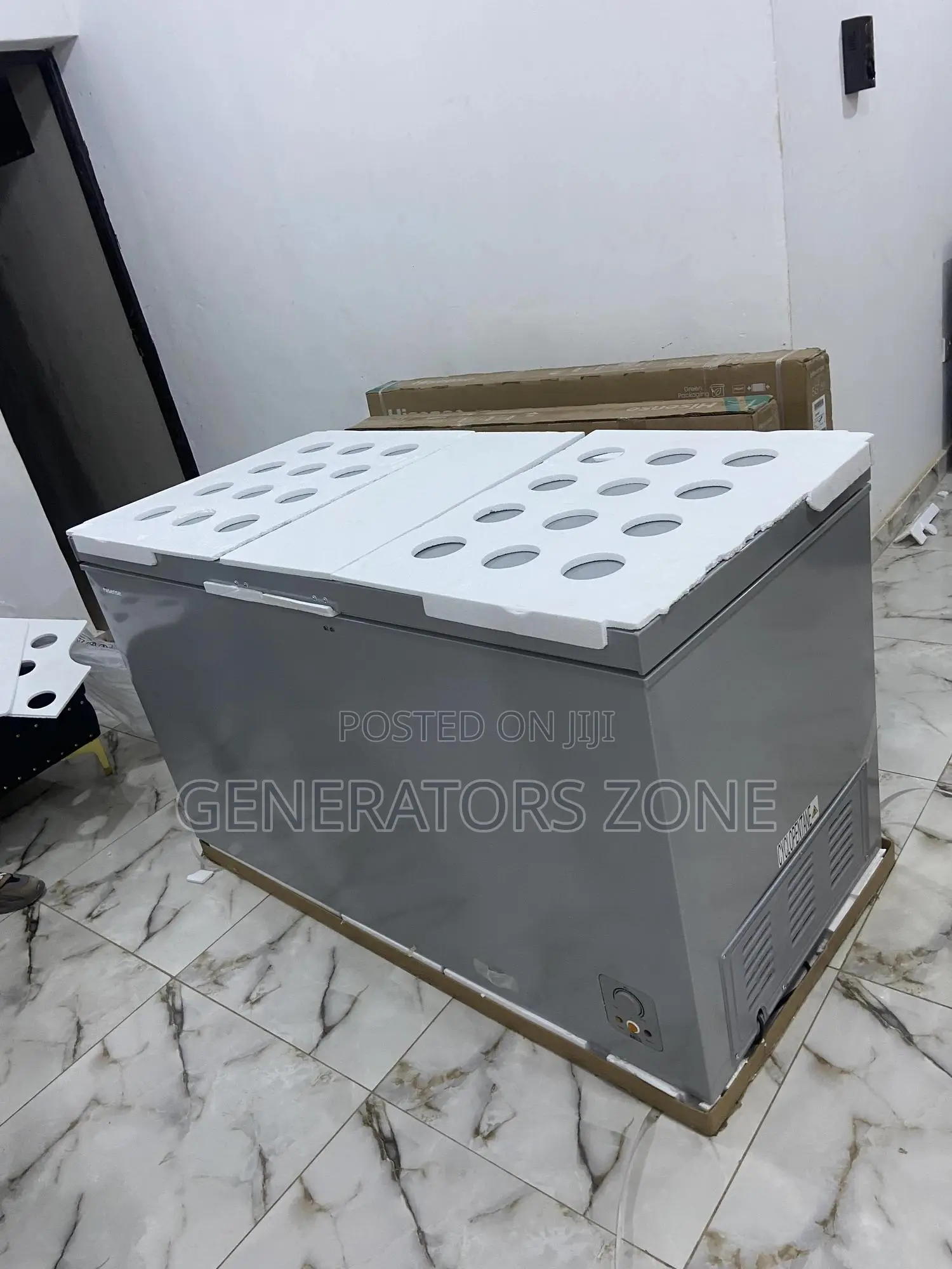 Low Noise 420ltr Hisense Freezer