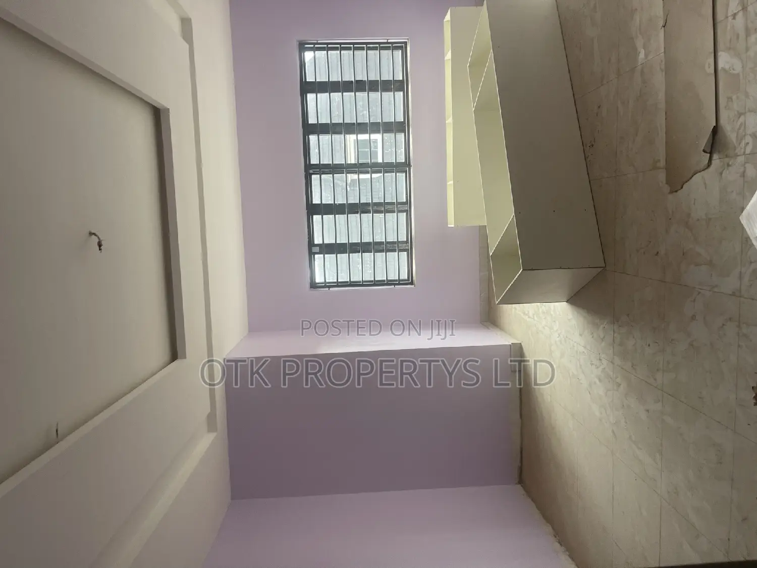 8bdrm Duplex in Efab Metropolis, Gwarinpa for sale
