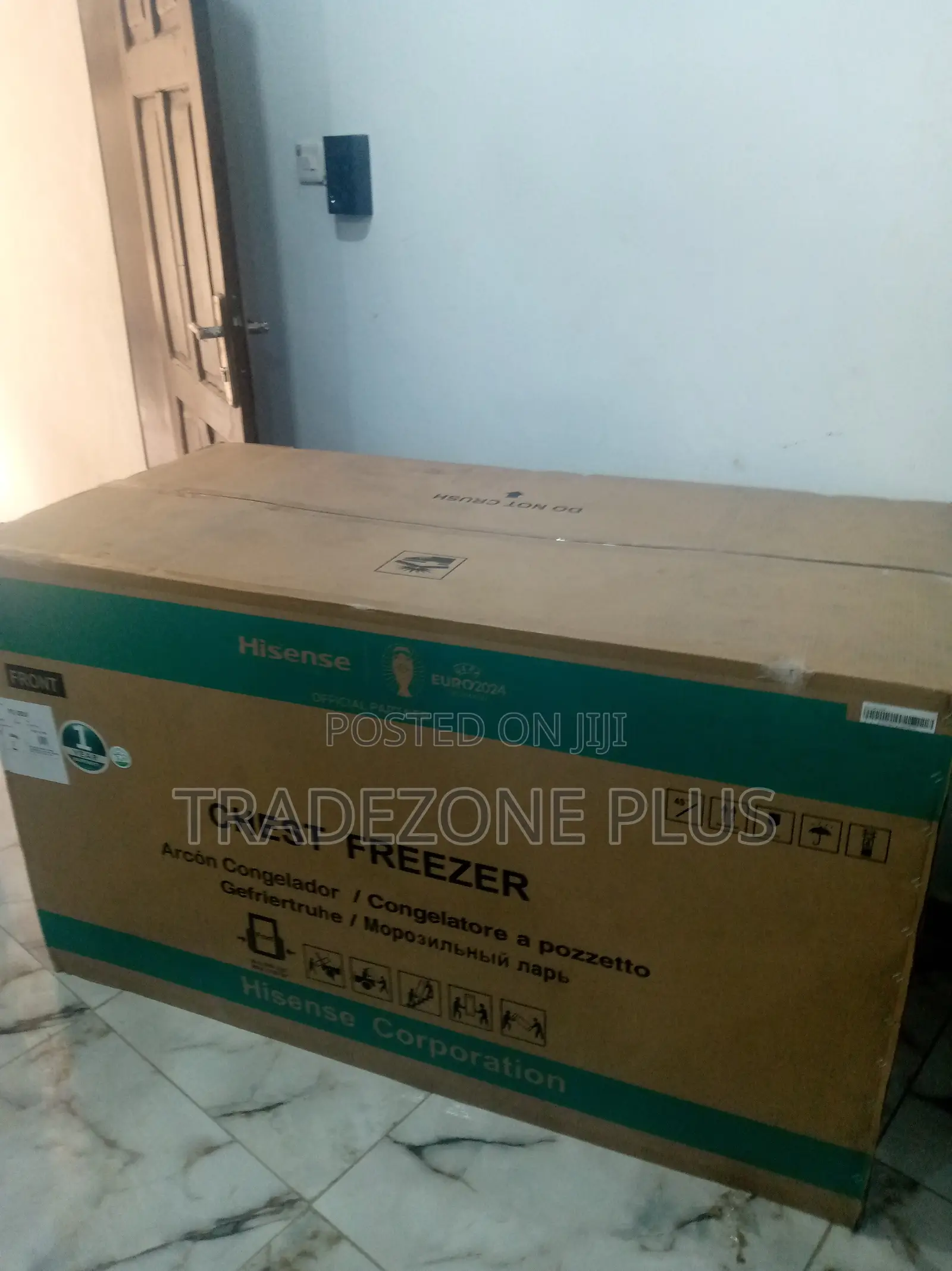 Fast-Freezing Hisense 420L Chest Freezer