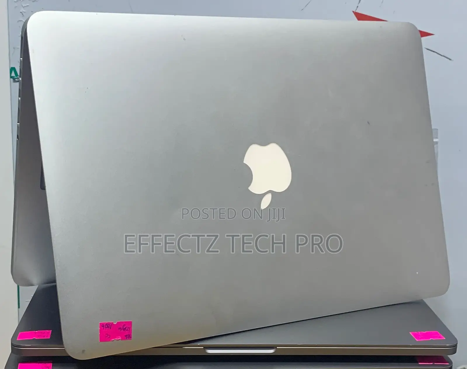 Laptop Apple MacBook Pro 2015 8GB Intel Core I5 SSD 256GB