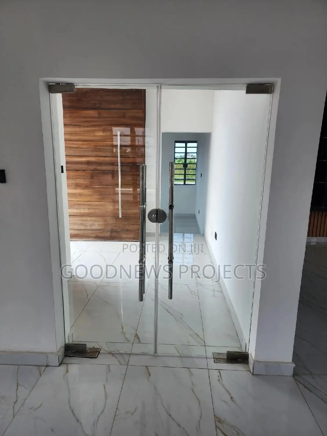 Ante Room Clear Swing Glass Door
