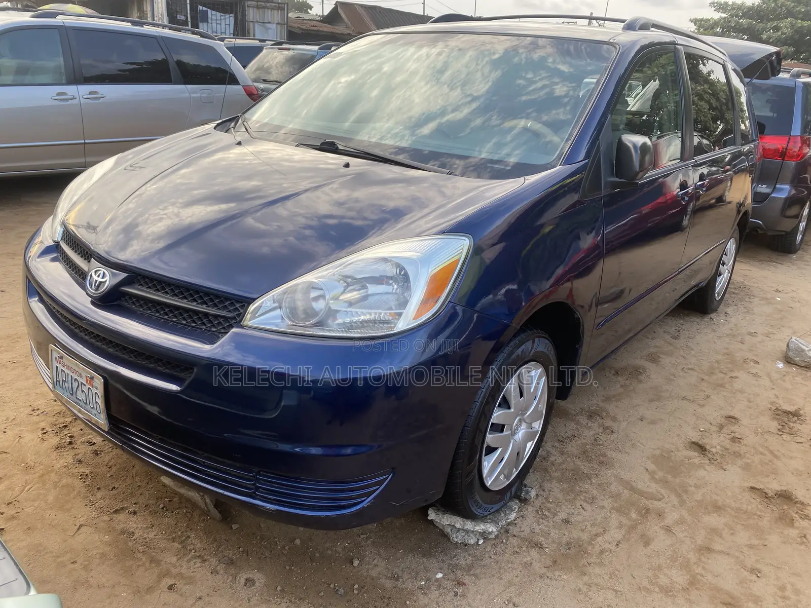 Toyota Sienna LE AWD 2005 Blue