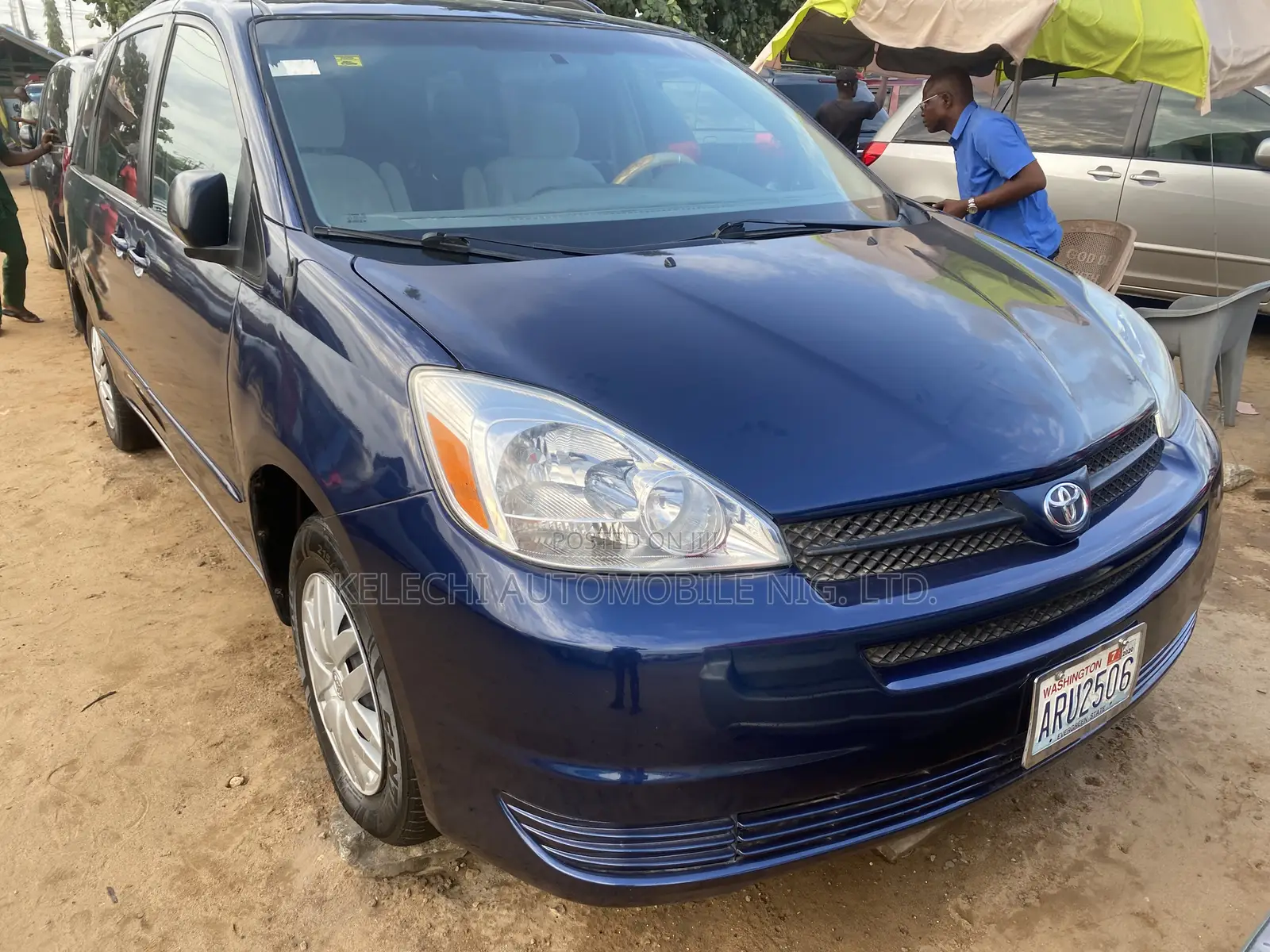Toyota Sienna LE AWD 2005 Blue