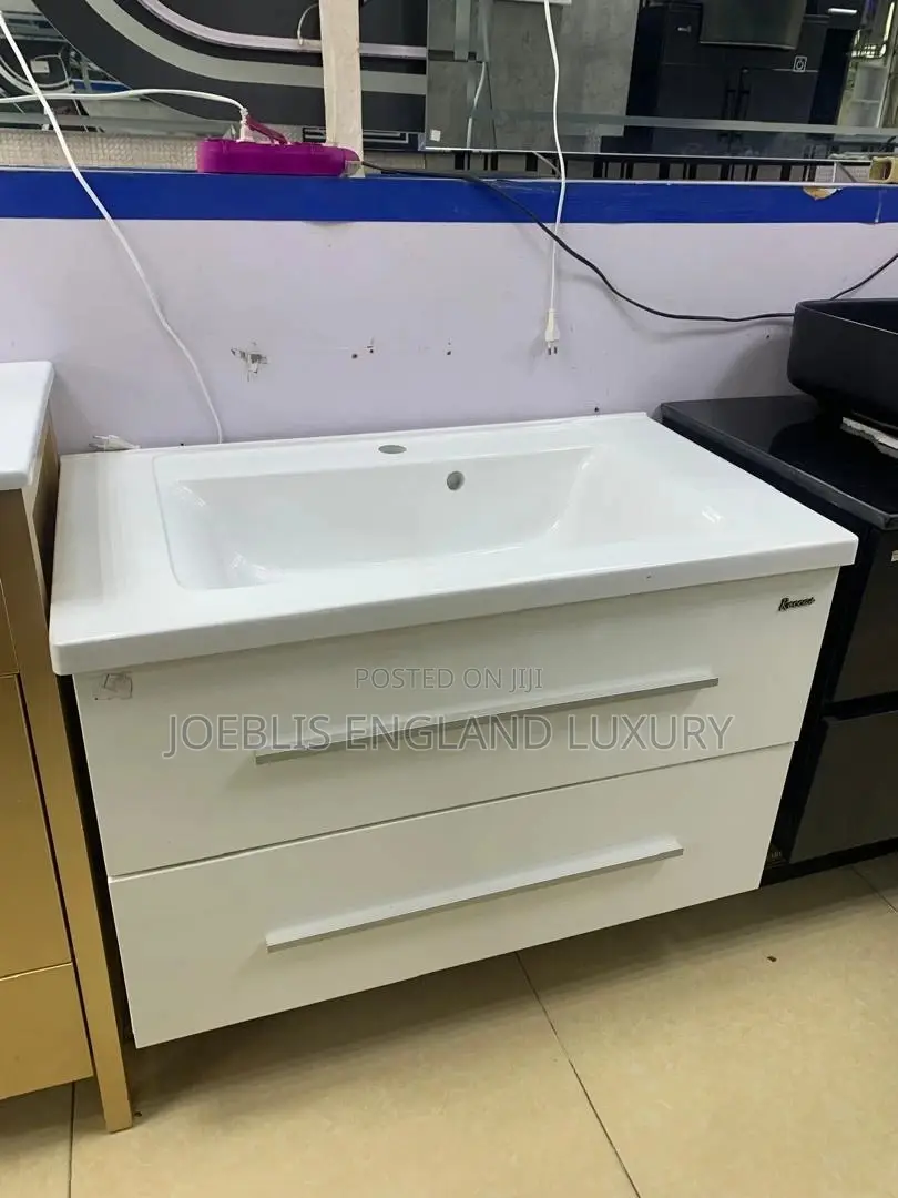 White 80cm Cabinet Basin With Led Mirror