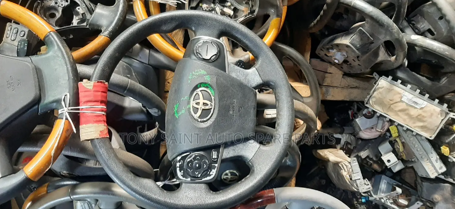 Steering Wheel for Toyota Camry 2012/2013 Direct Tokunbo