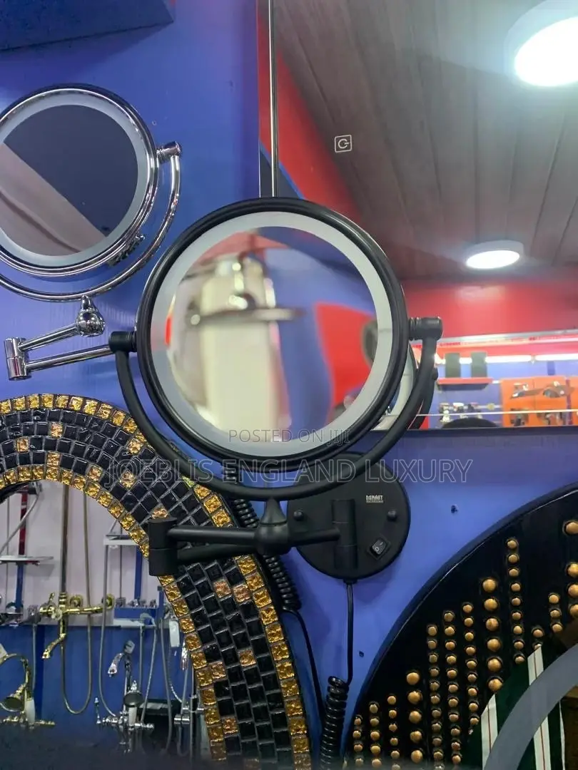 Black Magnified Mirror With Led