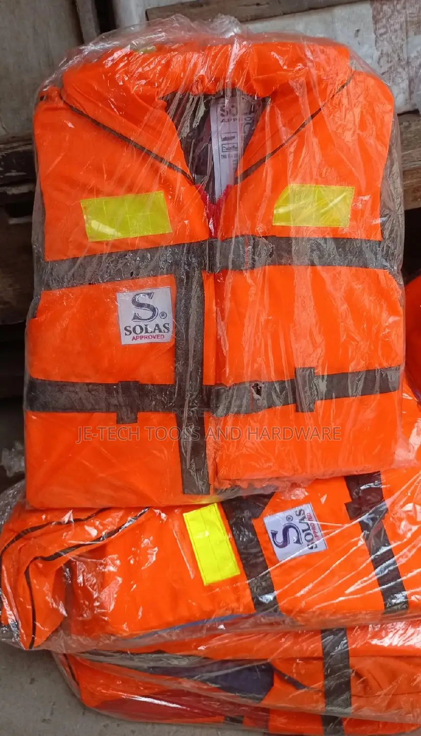 Yahama Protective Safety Water Flotation Life Jacket.