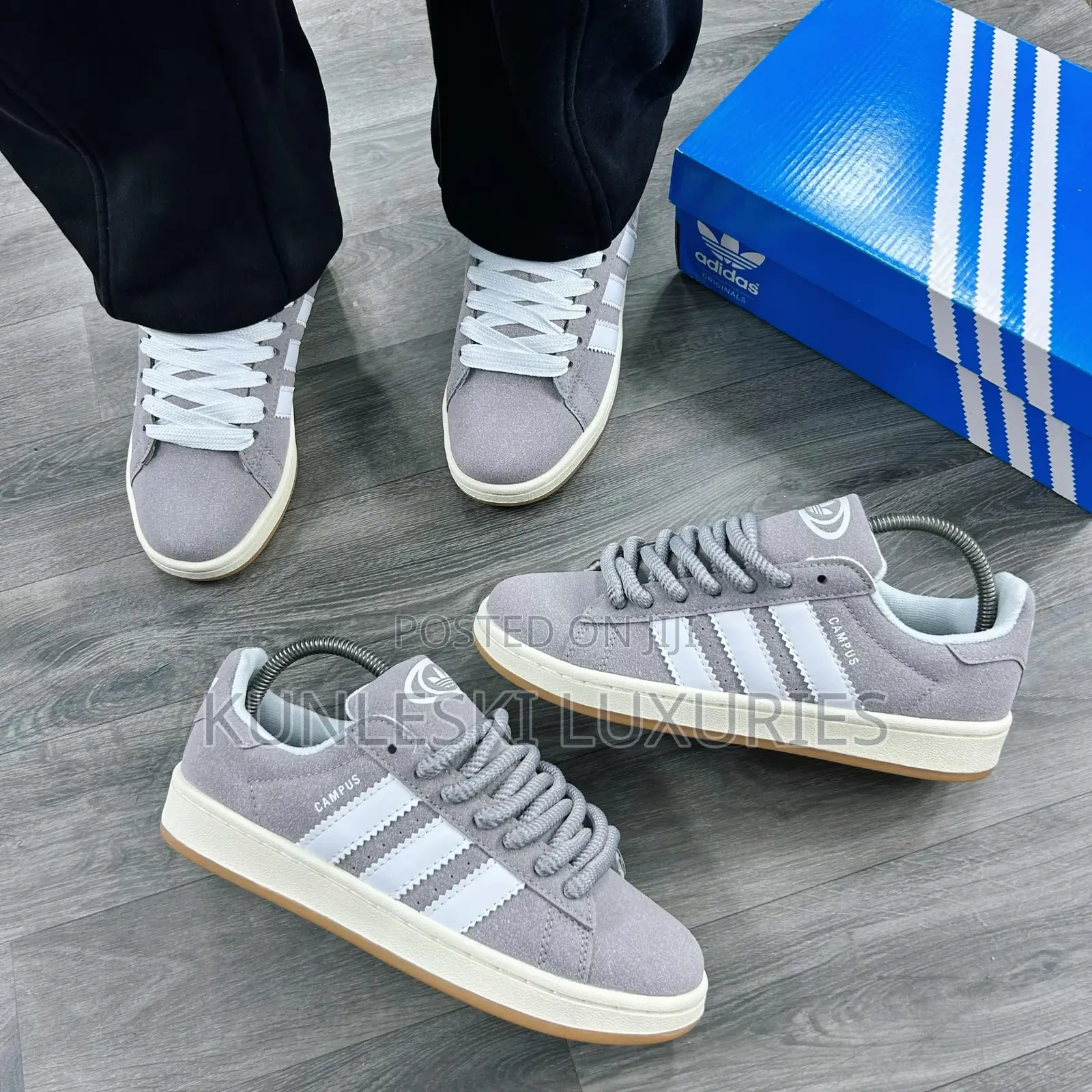 Original Adidas Campus Low Grey / White Sneakers