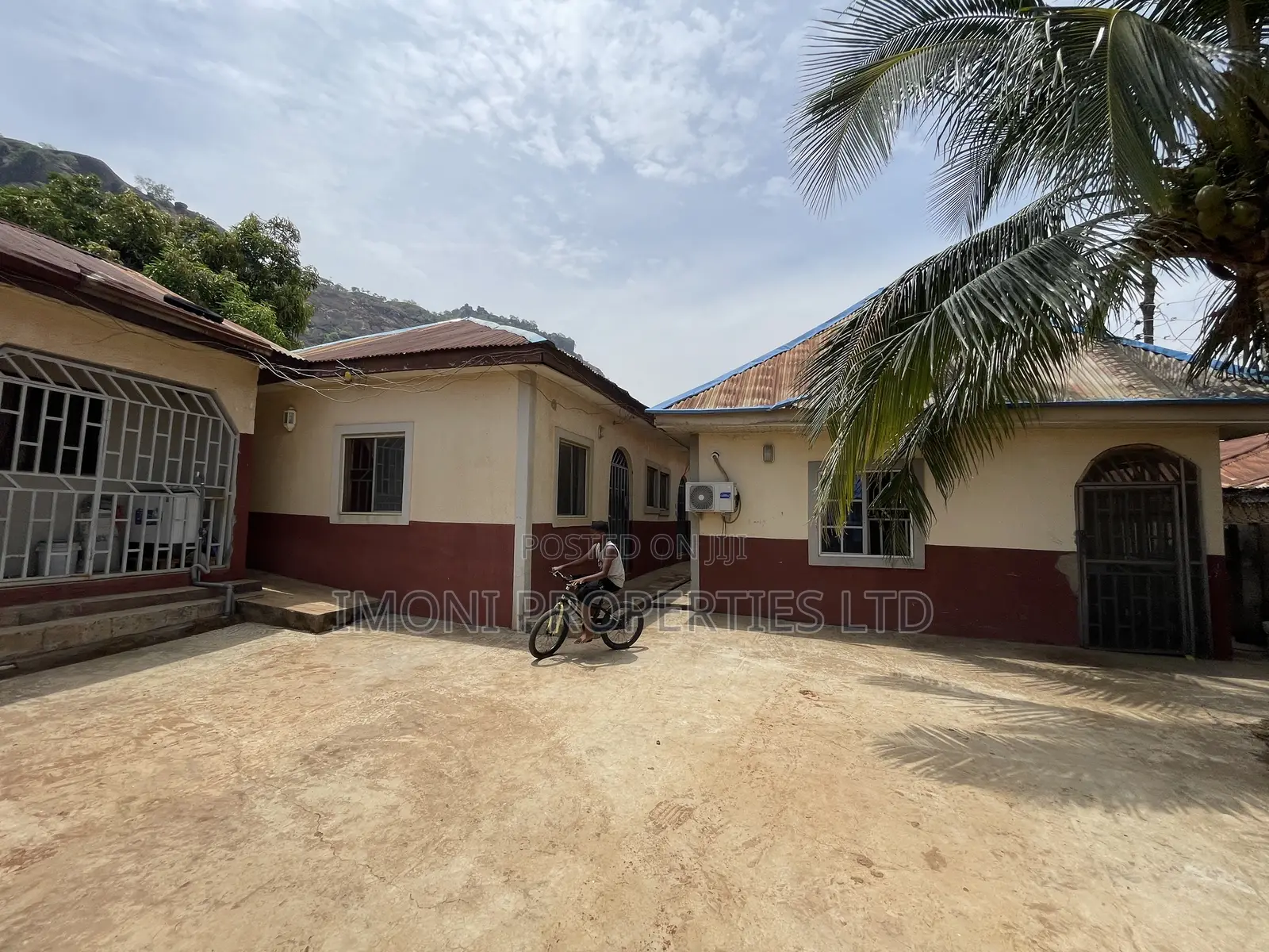 1bdrm Room & Parlour in Sokale, Dutse-Alhaji for rent