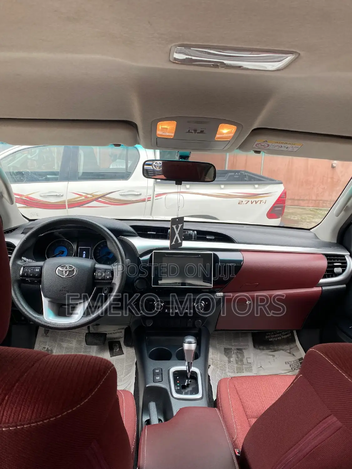 Toyota Hilux 2020 White