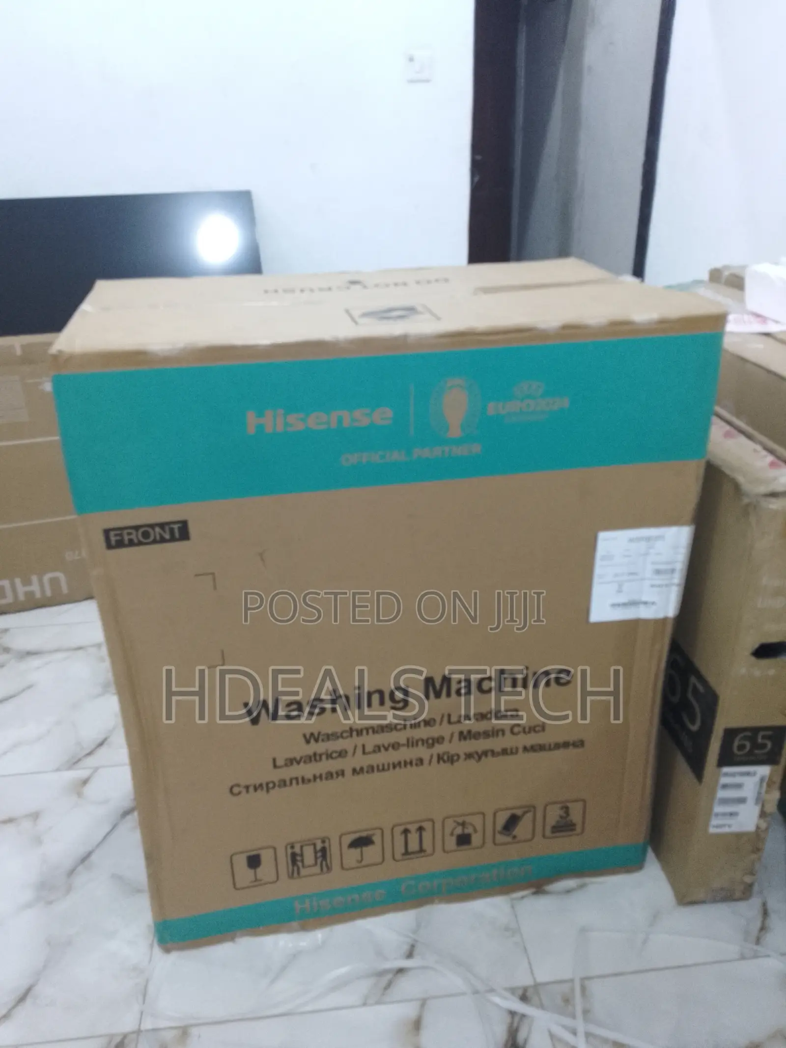 Hisense Twin Tub Manual Washing Machine.