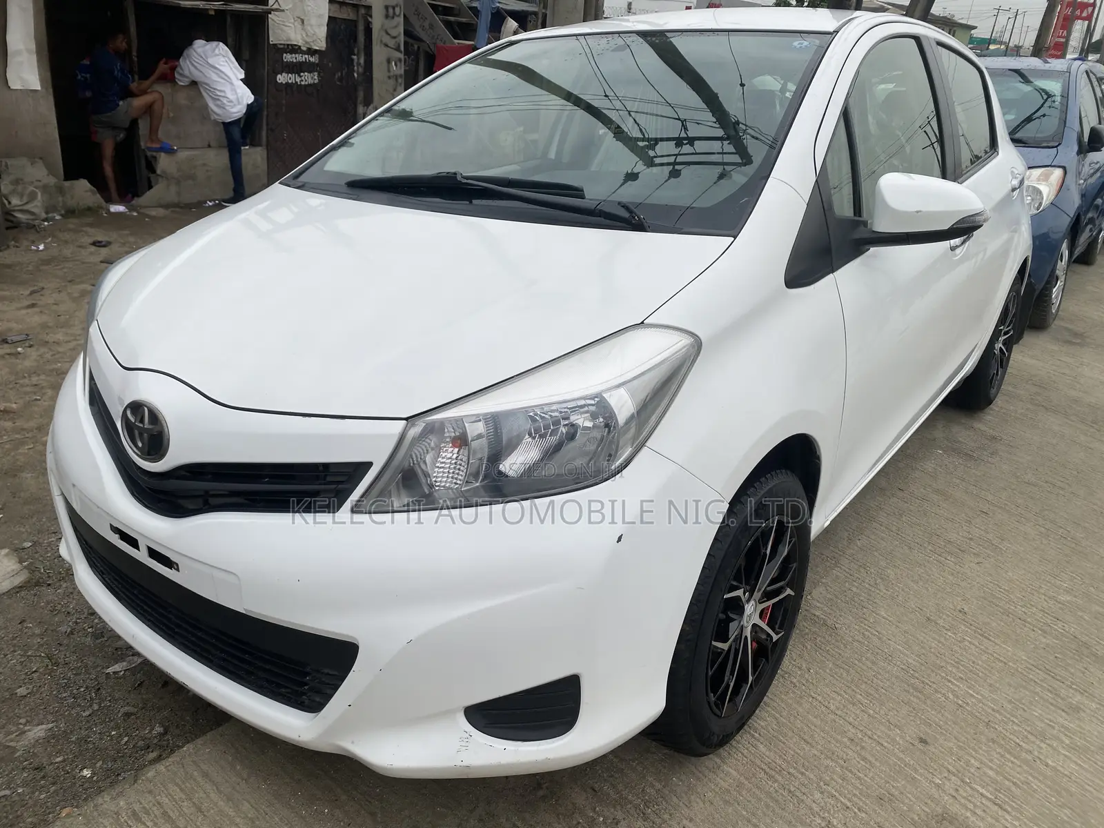 Toyota Yaris 2013 White