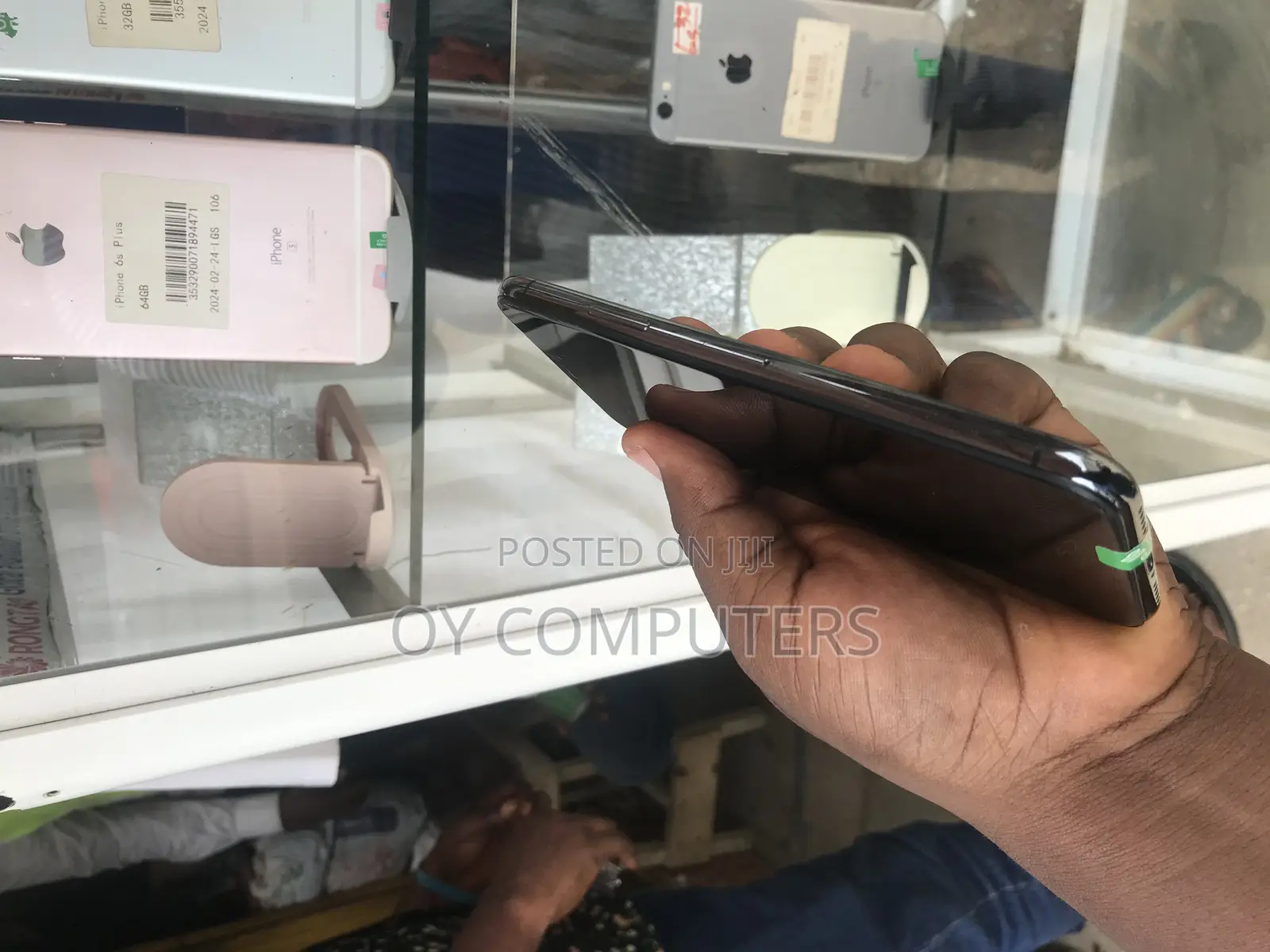 Apple iPhone X 64 GB Black