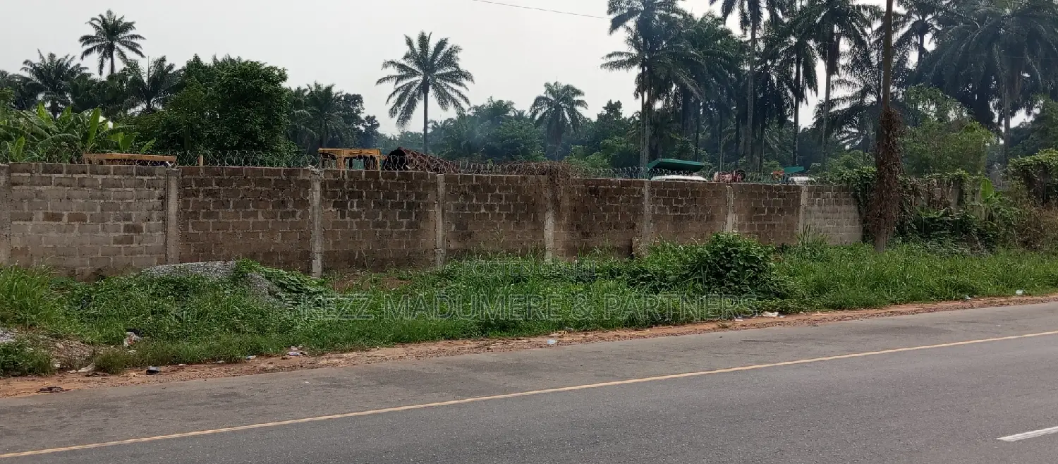 For Sale : Fenced 7 Plots With Electric Wire at Osisioma