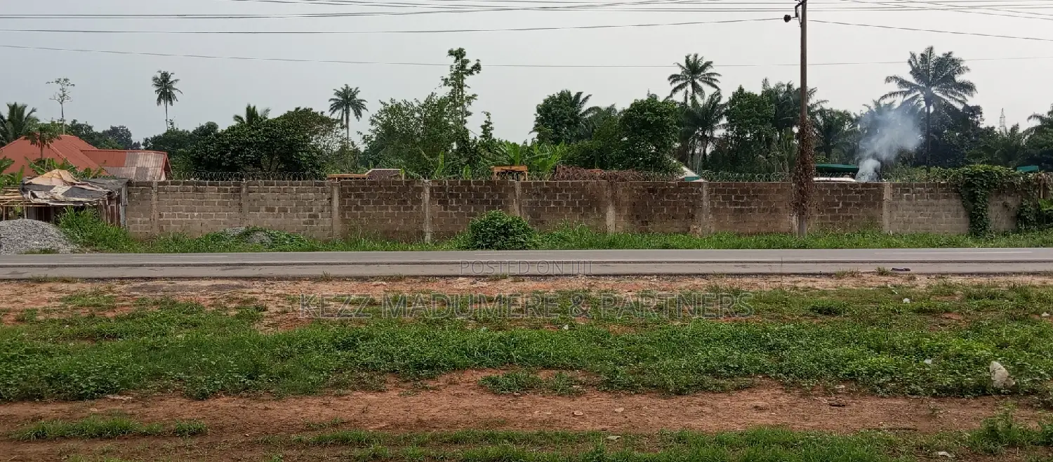 For Sale : Fenced 7 Plots With Electric Wire at Osisioma