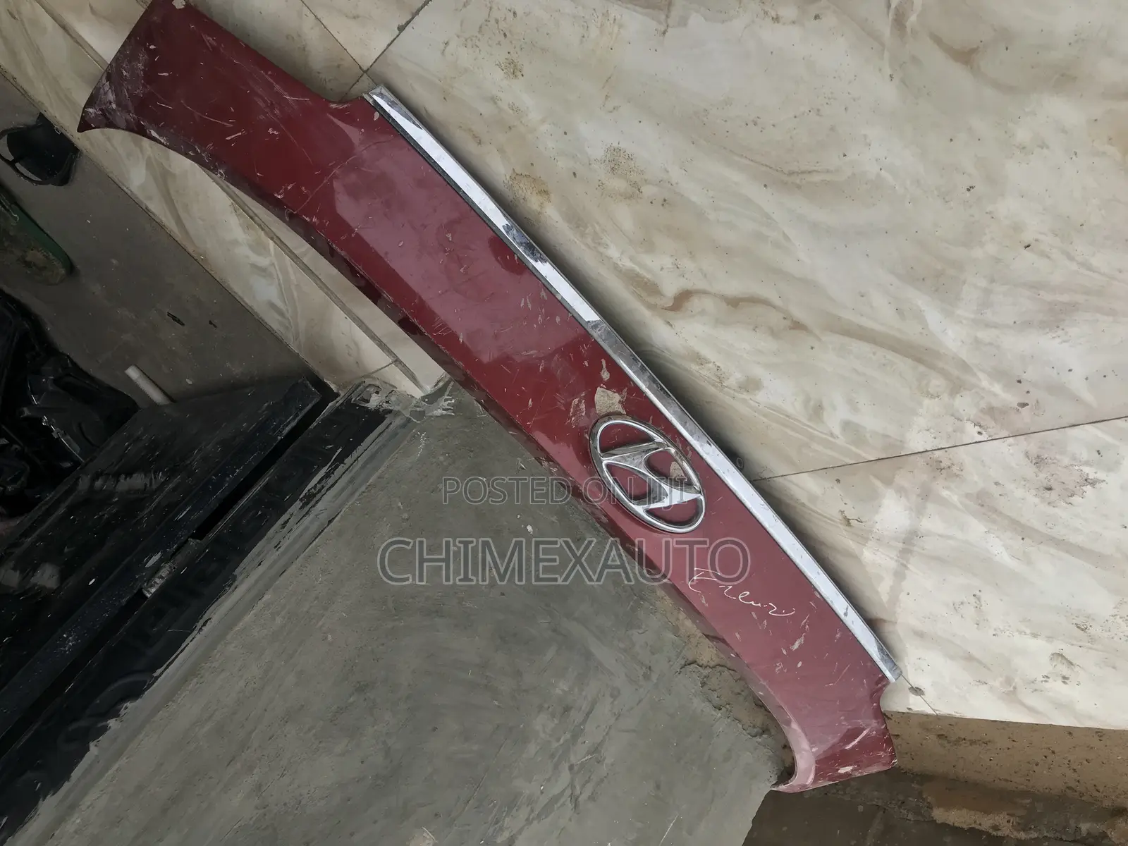 Boot Garnish Replacement for Hyundai Grand Santafe 2015-2018