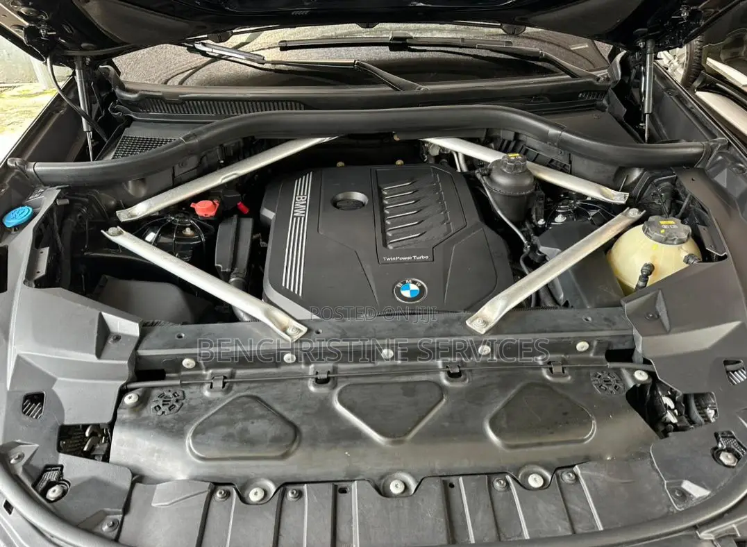 BMW X6 xDrive50i AWD 2020 Black