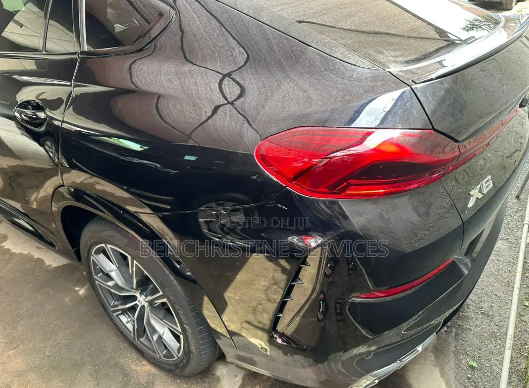 BMW X6 xDrive50i AWD 2020 Black
