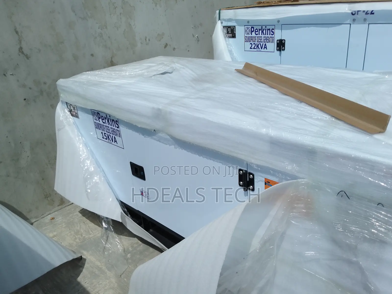 Silent 15kva Perkins Soundproof Diesel Engine Generator.