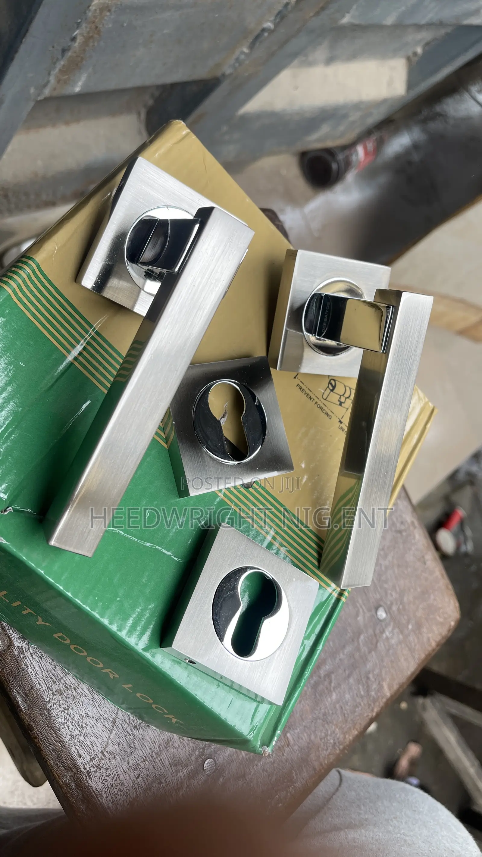 Debayous Heavy Duty Separated Door Complete Set Lock