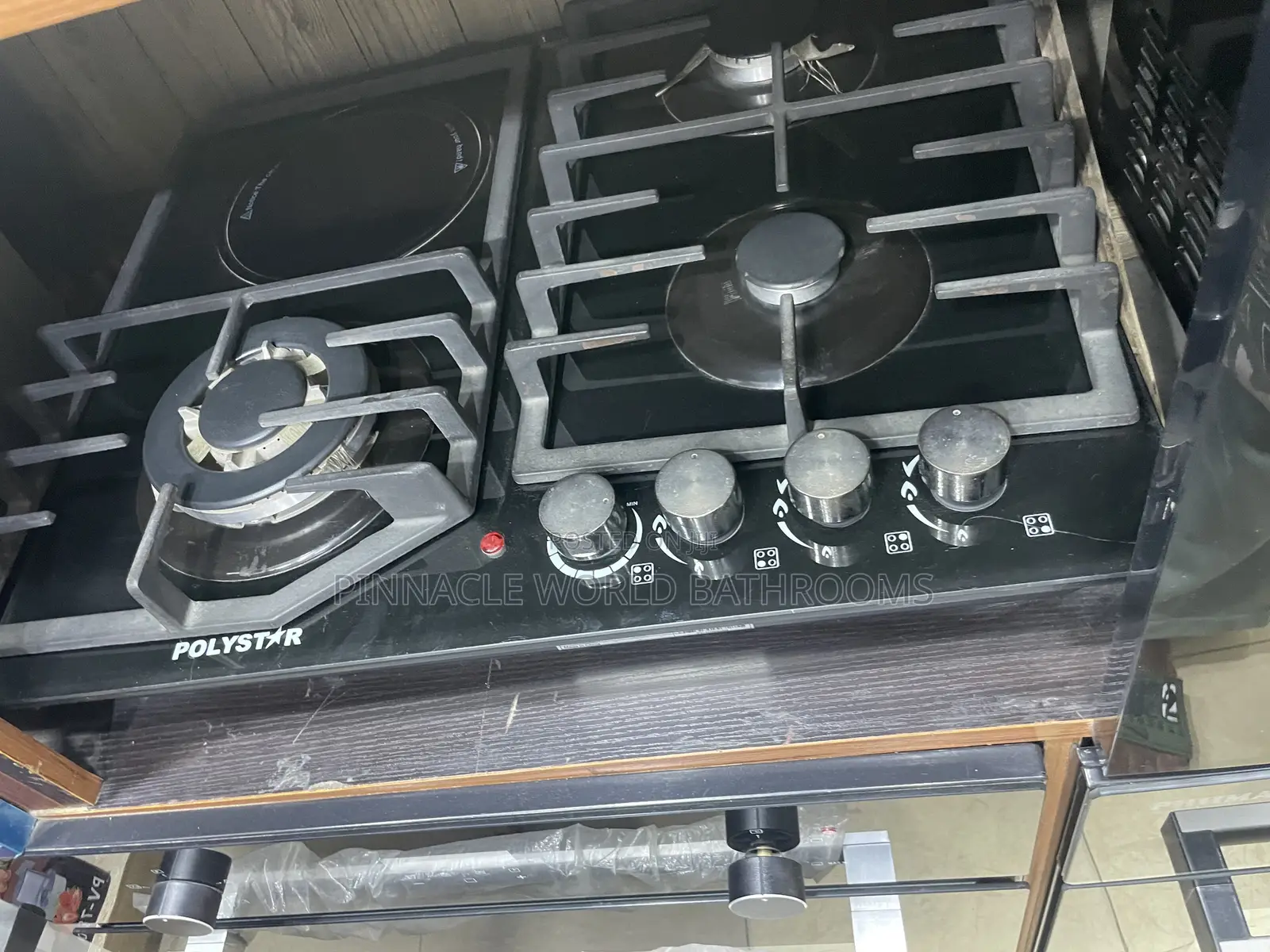 Built in Gas and Electric,1 Electric 3 Gas Burner