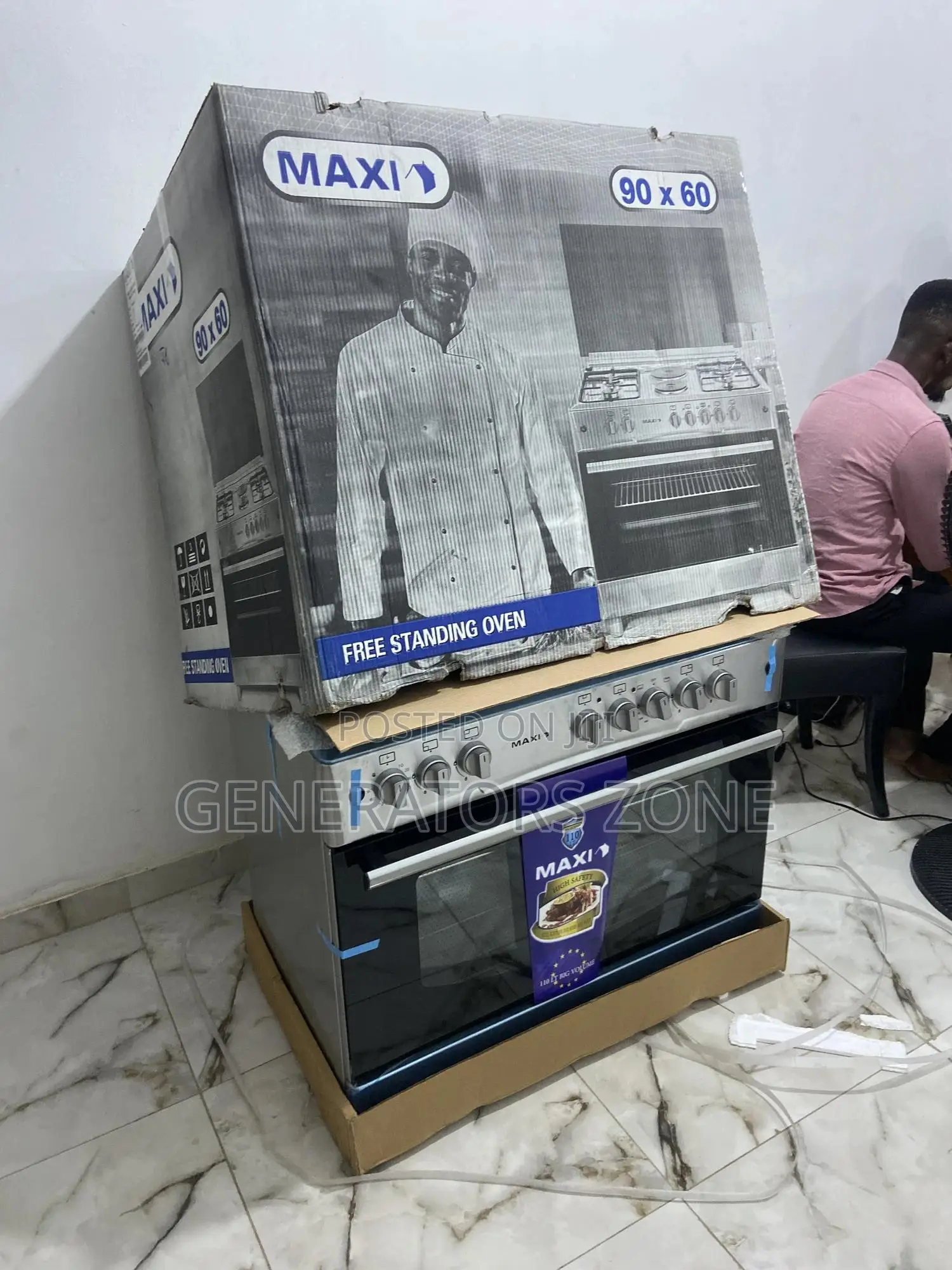 New in 90x60 4gas+2electric Maxi Auto Ignition Cooker