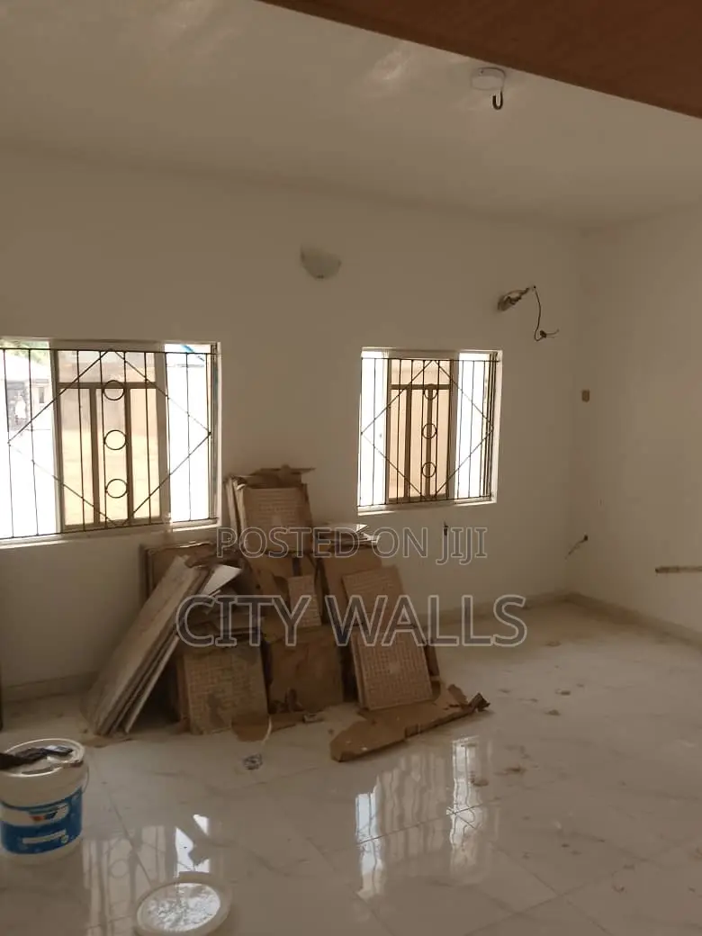 2bdrm Block of Flats in Sunny Villa Estate, Ado for rent