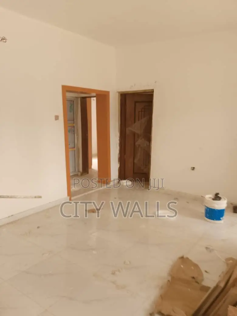 2bdrm Block of Flats in Sunny Villa Estate, Ado for rent