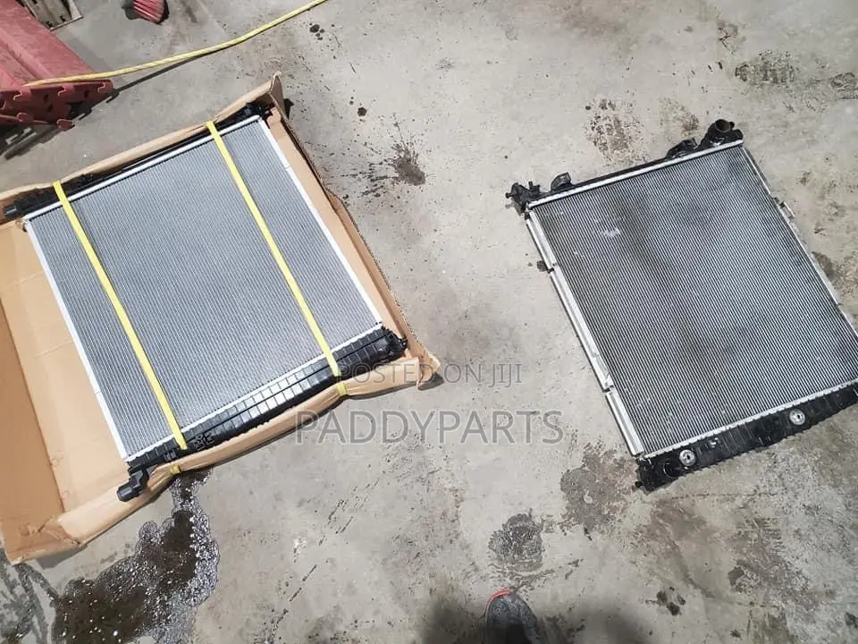 Mercedes Benz GL450 Engine Radiator 2008-2019