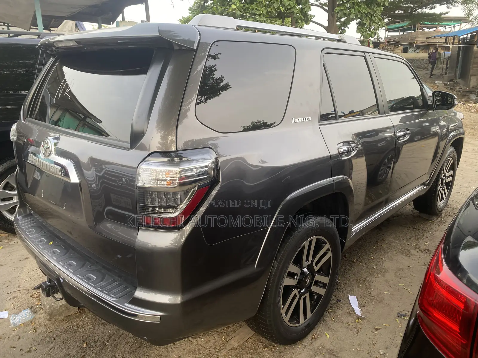 Toyota 4-Runner Limited 4X4 2013 Gray