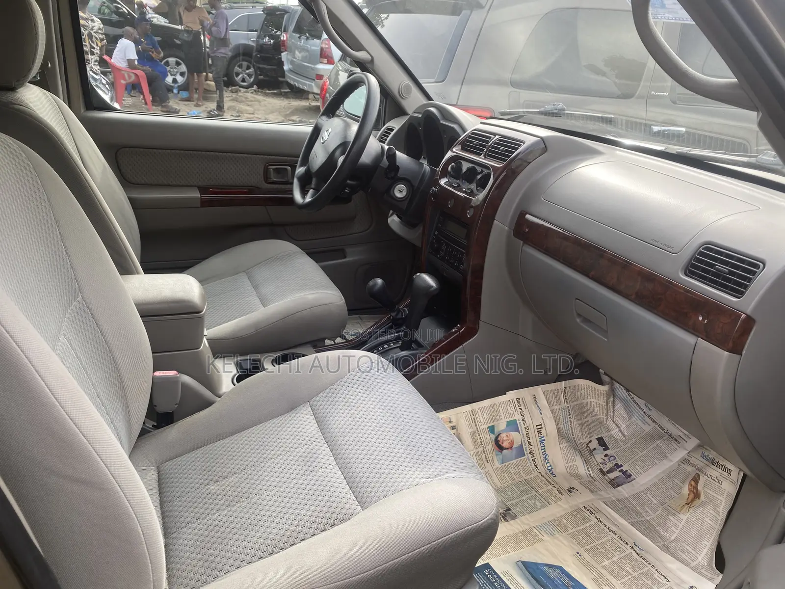 Nissan Xterra 2002 Gray