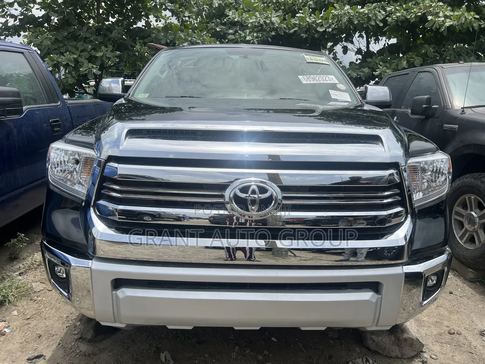 Toyota Tundra 1794 5.7L V8 w/FFV 4x4 CrewMax 5.6 ft. box 145.7 in. WB