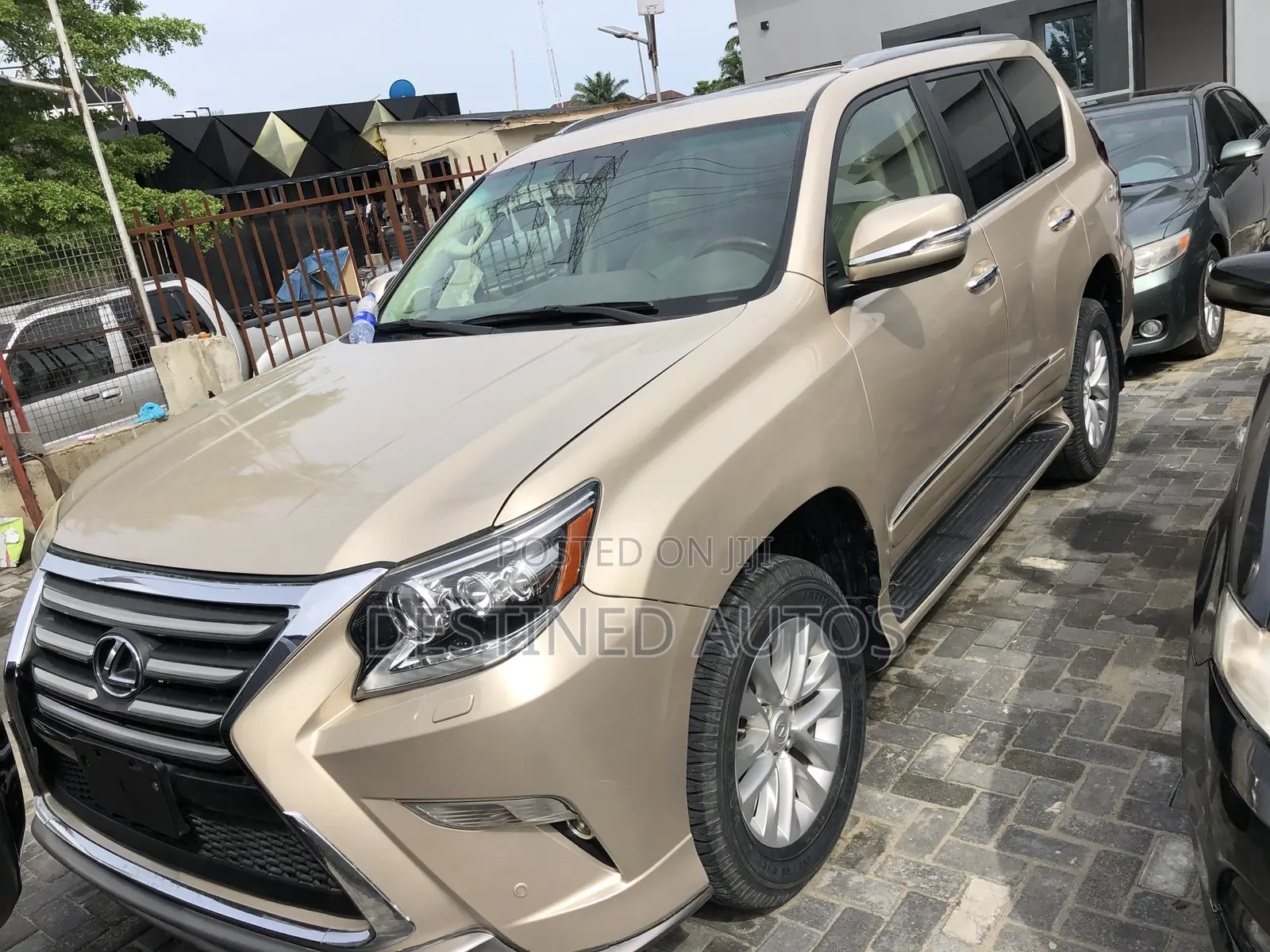 Lexus GX 2015 Gold