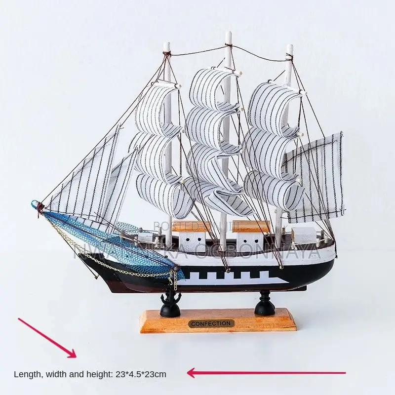 Wooden Sailboat Model Craft Decoration