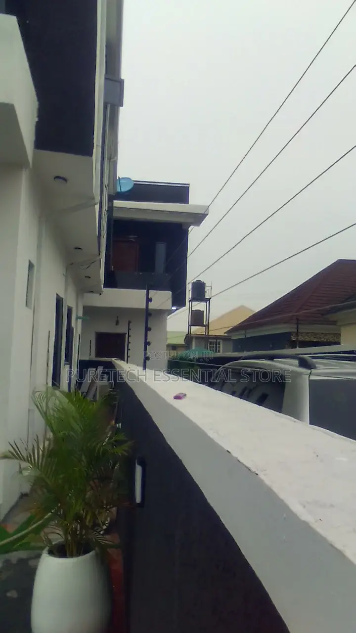Complete Set-Up of Electri Fence With Energizer in Ur Home of a Plot