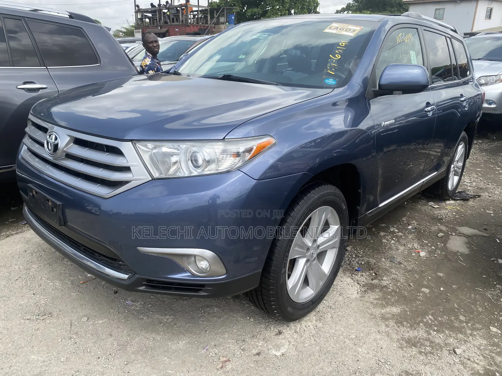 Toyota Highlander Limited 3.5l 4WD 2013 Blue