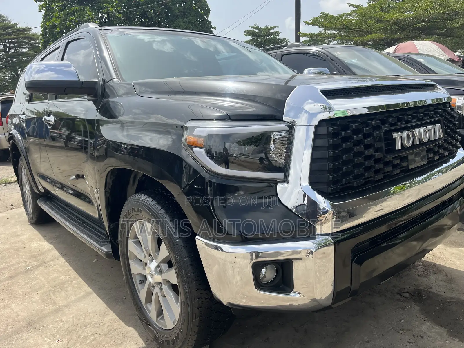 Toyota Sequoia 2016 Black